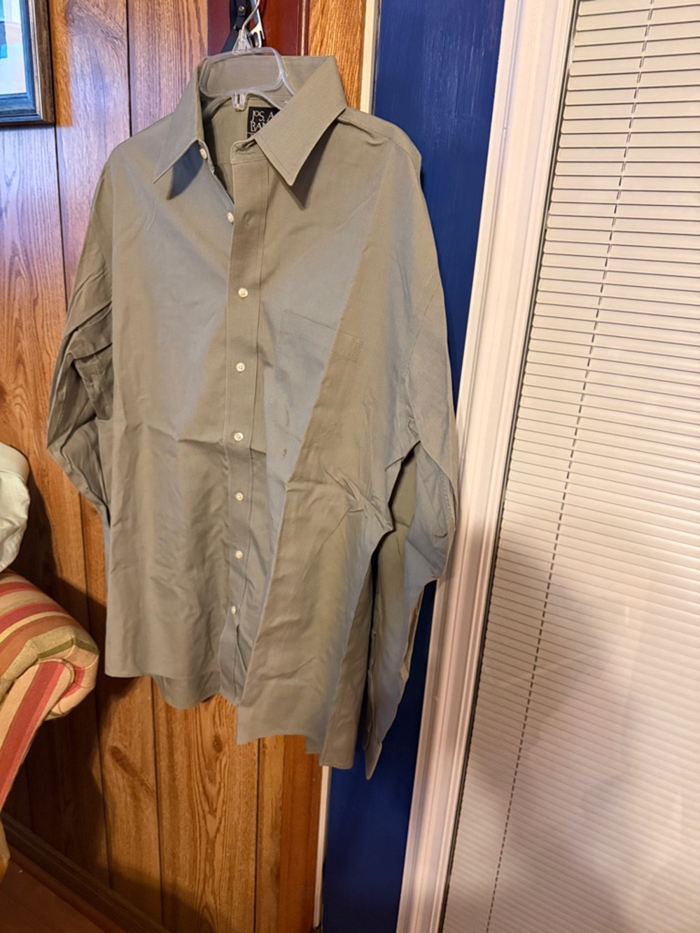 Jos. A. Bank Men's Sage Green Long-Sleeve Dress Shirt